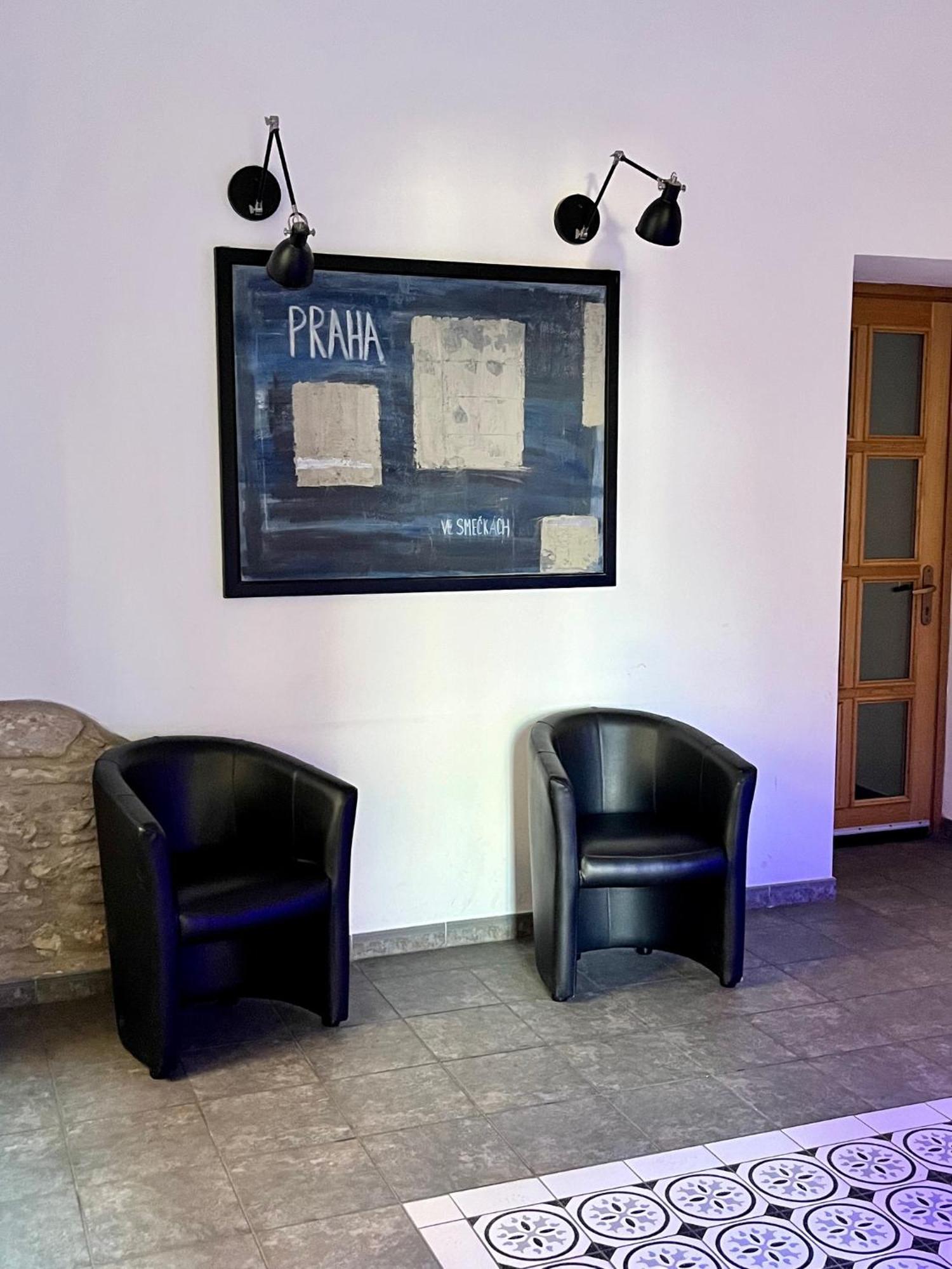 City Centre Apartment With Parking Praga Esterno foto